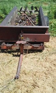 lot 274 image: Farm Hand Manure Spreader. Ground driven.