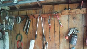 lot 410 image: Grease Guns, Horseshoes and More.