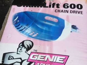 lot 411 image: Genie 600 Electric Garage Door Opener.  Hp. New in BOX