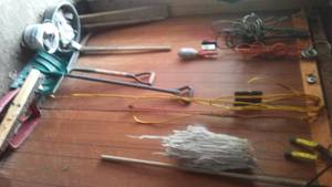 lot 429 image: Extension Cords, Rakes And More.
