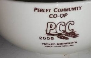 lot 325 image: Perley Community Co. Advertisement  Bowl(2)