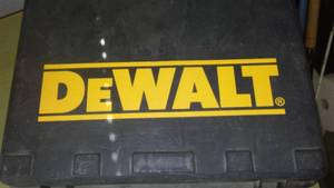 lot 359 image: DeWalt Cordless Drill W Charger And Case.