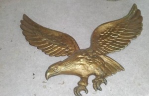 lot 365 image: Metal Eagle