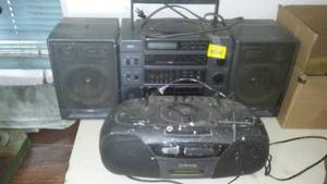 lot 397 image: RCA Stereo Cd AmFm Cossett And More.
