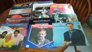 lot 172 image: Country Music 12 Vinyl Records.
