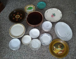 lot 185 image: Misc. Dishes.