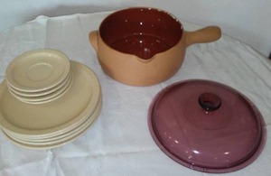 lot 147 image: Red Wing Pot, Pooncho Rim Plates.