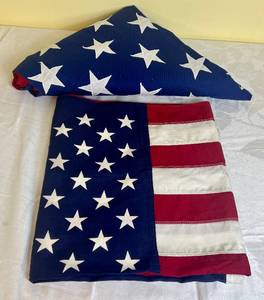 lot 93 image: American Flags - 5 x 7 and  59 x 33