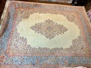 lot 134 image: Karastan Area Rug 12 x 9
