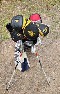 lot 11 image: TITLEIST GOLF PACKAGE Summer is here