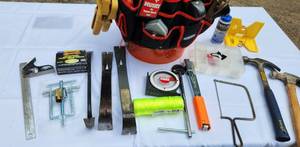 lot 15 image: HUSKY Tool Bucket full of Tools Inside and out