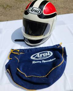 lot 26 image: Vintage ARAI Helmet needs new protection inside