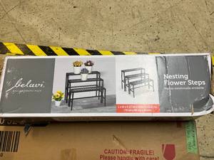 lot 11 image: Belavi Nesting Flower Steps