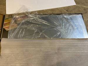 lot 25 image: Rectangular Golden Full Length Hangable Mirror
