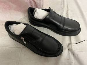 lot 42 image: Billy Footwers Black Leather Laceless Oxford - Mens 11