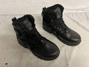 lot 89 image: Thorogood Wide Fit Black Steel Toe Boots - Mens 9  Womens 11