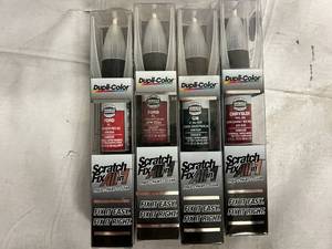 lot 147 image: 4 Dupli-Color Scratch Fix Pens