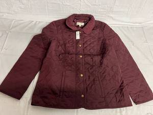 lot 157 image: Talbots Maroon Quilted Jacket - Medium