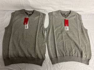 lot 162 image: Two Cutter and Buck Gray Vests - Small