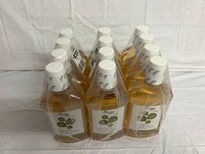lot 200 image: 12 Bottles of Moutain Falls Antiseptic Mouth Rinse