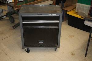 lot 1 image: Craftsman Rolling Tool Chest 1-door2-drawer