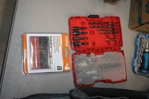 lot 27 image: Warrior Rotary Tool Diamond Point Bits, Shockwave Impact Duty DrillDriver Bit Set