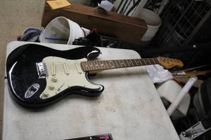 lot 93 image: Spectrum Electric Guitar