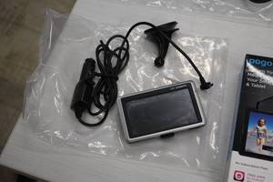 lot 55 image: Garmin Nuvi GPS