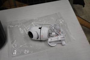 lot 65 image: Mobi Smart IP Camera