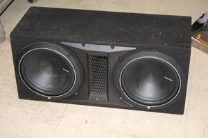 lot 76 image: Rockford Fosgate Subwoofers and Box