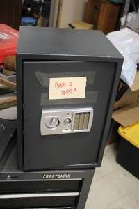 lot 87 image: Safe with Combination