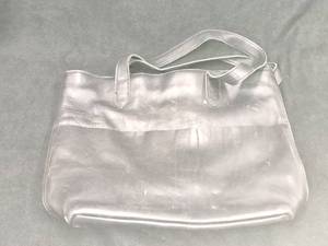 lot 135 image: Lifetime Leather Womens Leather Purse