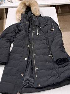 lot 204 image: Michael Kors Size Small Womens Fur-Lined Hooded Jacket (New )