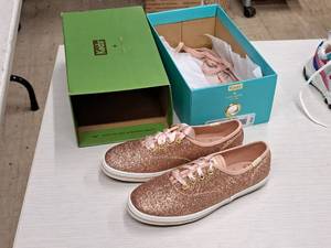 lot 211 image: Champion Size 1-12M Girls Shoes (New )