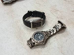 lot 261 image: Lot of (2) Wrist Watches