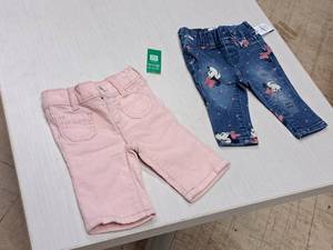 lot 301 image: Lot of (2) Baby Clothes 0-3 Months -Pants