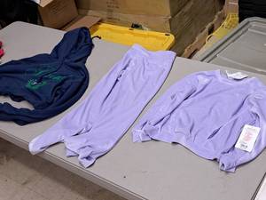 lot 326 image: Size Small Girls Clothing - Hoodie and Velour Yoga Set
