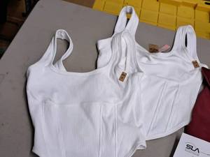 lot 358 image: Lot of (2) Victorias Secret Pink Size Small Womens Underlined Tank Top