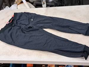 lot 408 image: Nike Size Large Slim Fit Sweats