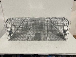 lot 5 image: Havahart Live Trap