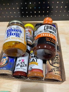 lot 14 image: Seasoning, Rubs