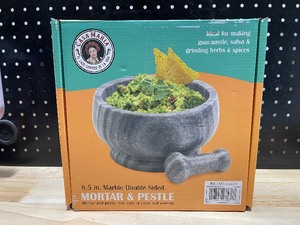 lot 29 image: Mortar & Pestle