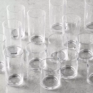 lot 138 image: 16PCS Members Mark Crystal Clear Drinkware Set