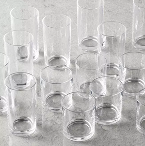 lot 139 image: 16PCS Members Mark Crystal Clear Drinkware Set