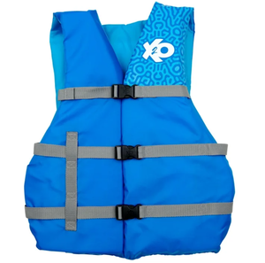 lot 481 image: X20 5-Pack Boat Bundle Universal Life Jacket 4-Pack Plus Throwable Boat Cushion