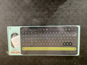 lot 583 image: Surf Onn. Multi-Device Wireless Full-Size Keyboard and 3-Button Mouse Set