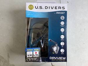 lot 553 image: Cressi Adult Snorkeling Full Face Mask XL