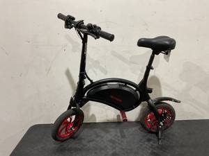 lot 51 image: Jetson Bolt Folding Electric Ride-On Bike, Easy-Folding, Built-in Carrying Handle
