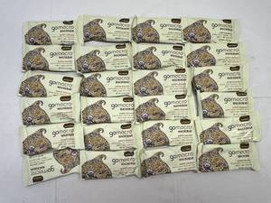 SSS. 24 Gomacro Protein Bars-Peanut Butter Chocolate Chip