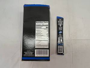 II. 24 x 1oz No Mans Land Meat Sticks-Black Peppered-62024